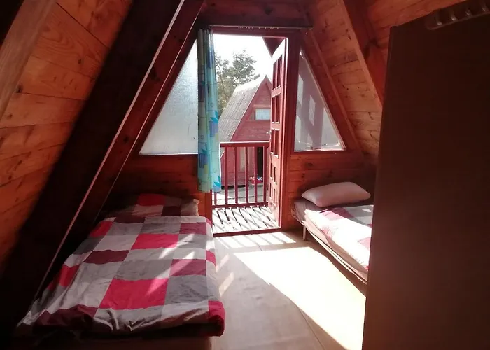 Bohema Osada بيت للعطل Łazy